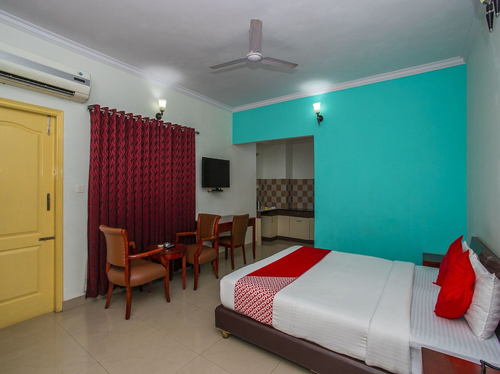 Oyo 23360 White Bricks Inn Bangalore Bagian luar foto